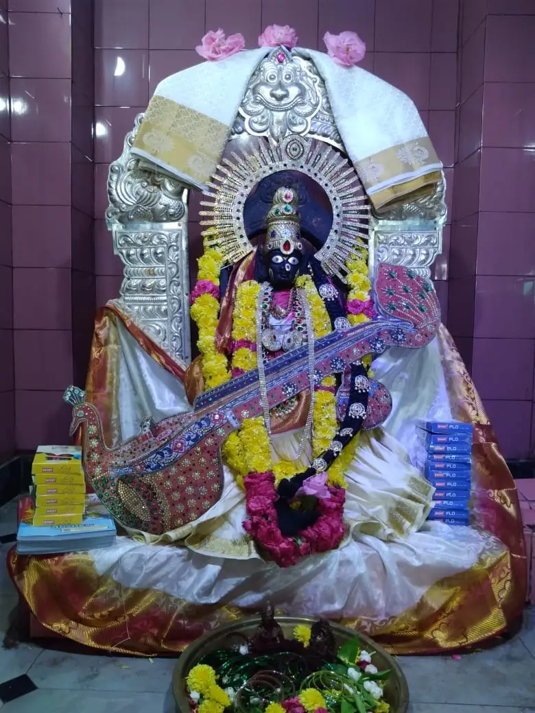 Sri Saraswathi devi